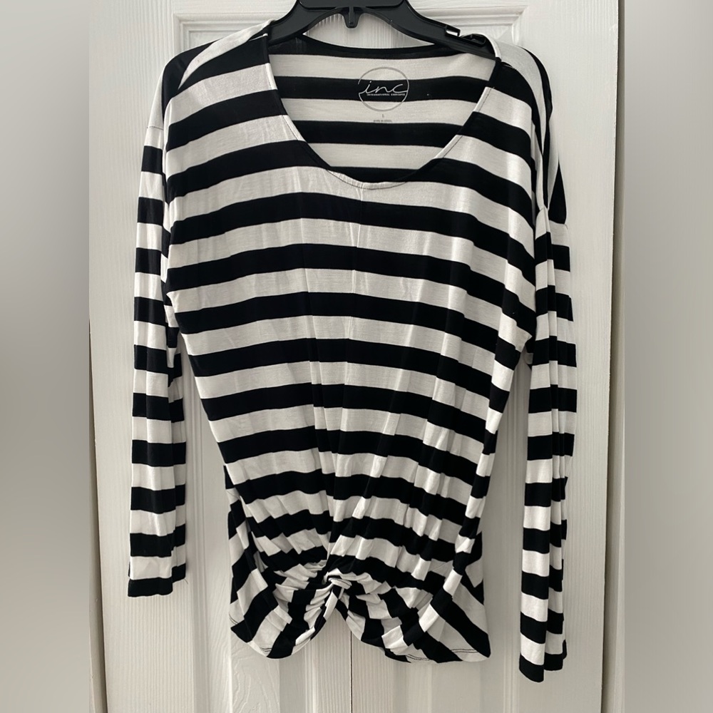 Inc black and white top